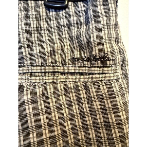 Travis‎ Matthew  Men's Gray Plaid Shorts Flat Front Size 32 - Picture 5 of 9